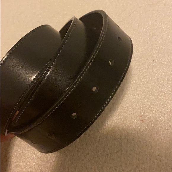 Perry Ellis Reverse-able Belt - Picture 2 of 3